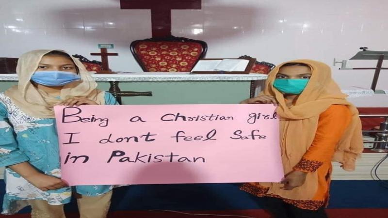 Pakistan Christian News image of Pakistan: Muslim Doctor forcefully converts 13-year-old Christian girl to work in kitchen
